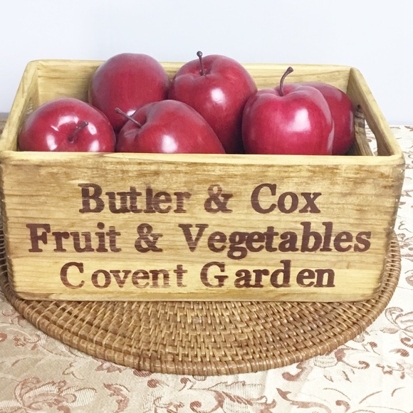 Vintage Life Size Realistic Artificial Fake Plastic 12 Red Delicious Apples Wood - Picture 3 of 8